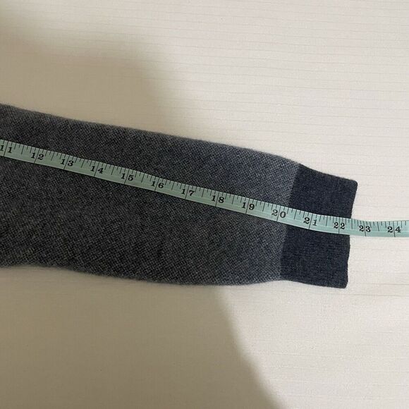 Express Mens Large Wool Cashmere Blend Long Sleeve Blue Sweater PullOver V-Neck - Picture 5 of 7